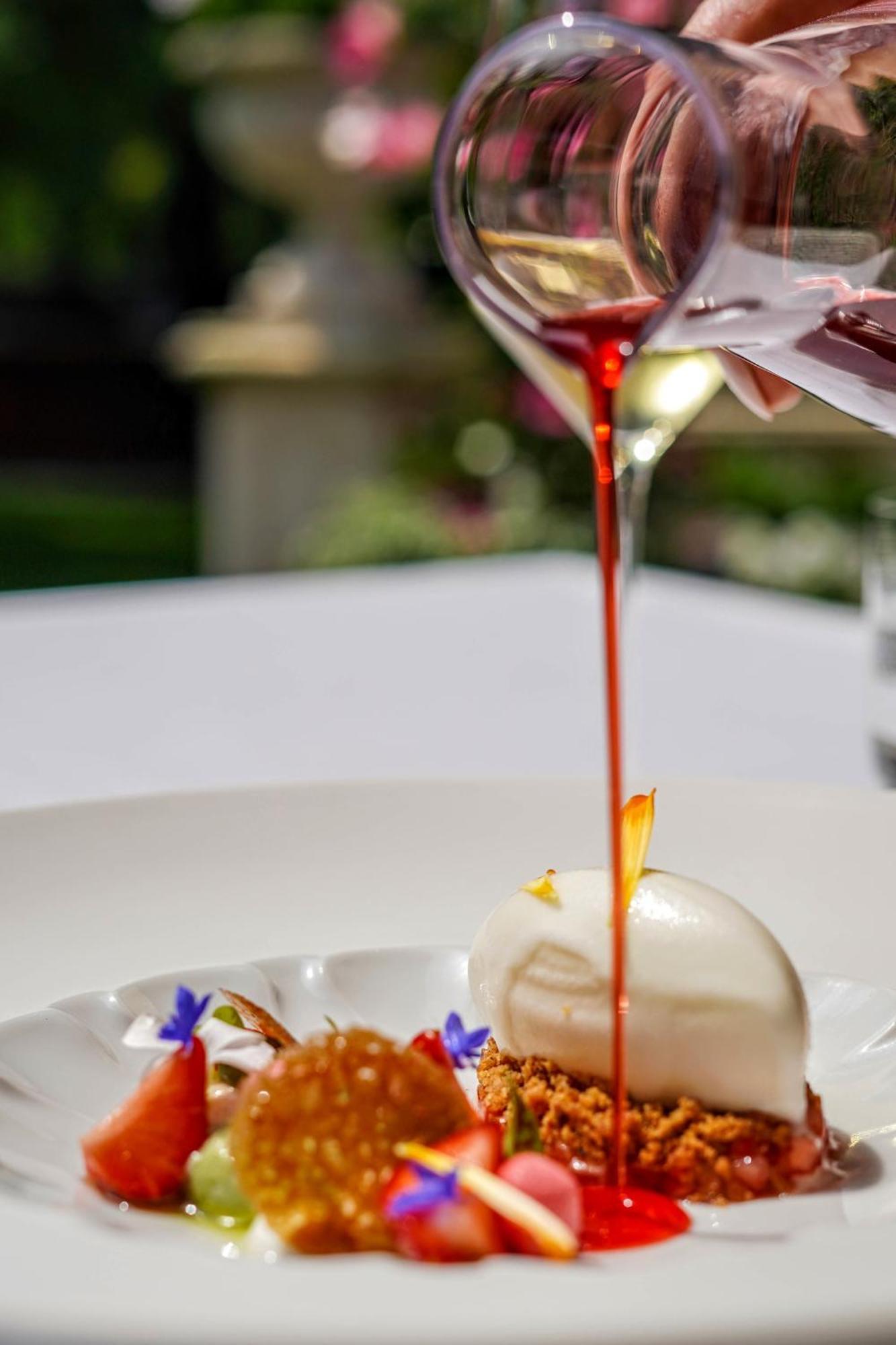 Central Park Voorburg - Relais & Chateaux Extérieur photo